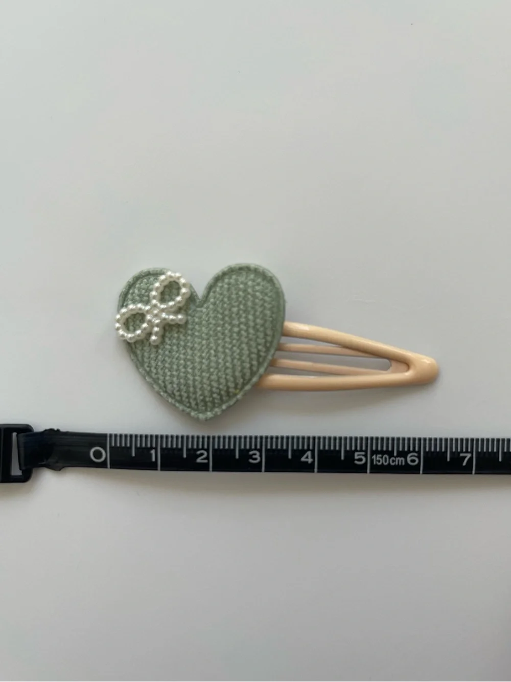 Handmade Sage Green Heart Hair Clips Pearl Bow Coquette Y2K Cute - set of 2clips
